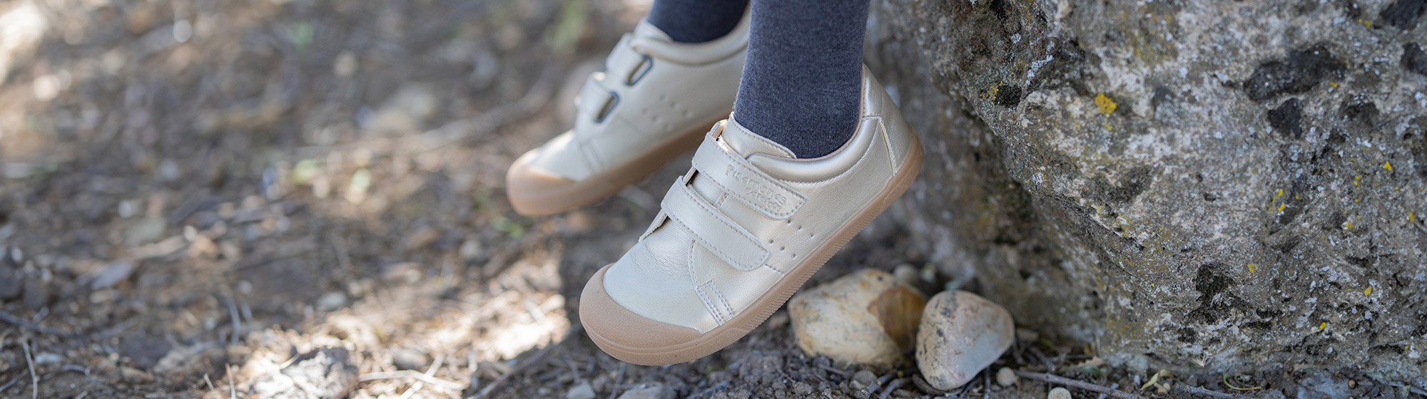 Sneakers Barefoot