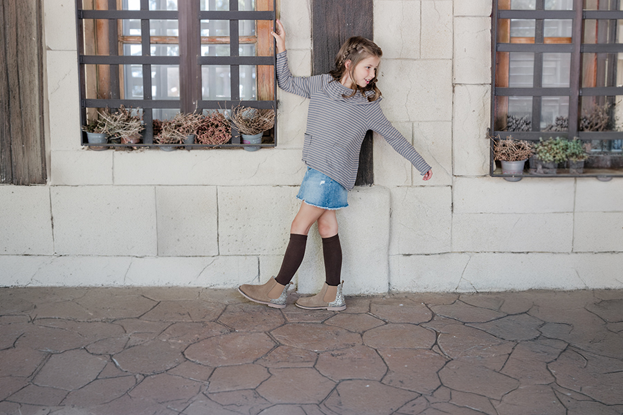 Stivaletti bambina scamosciati con tallone glitter