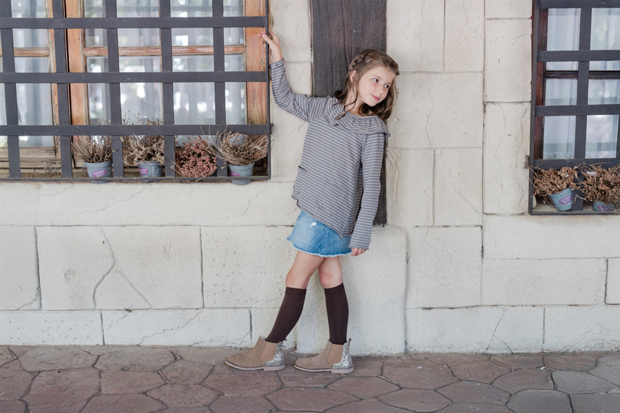 Stivaletti bambina scamosciati con tallone glitter