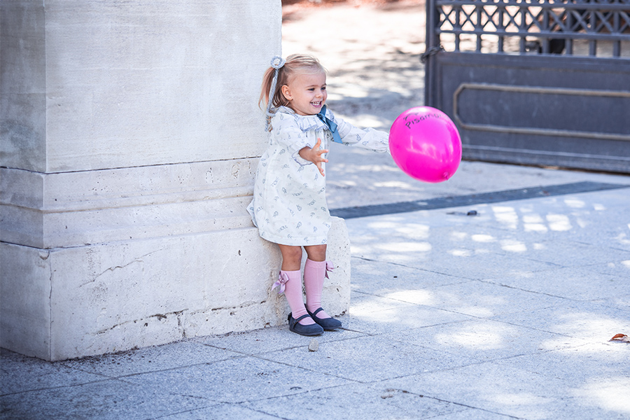 Scarpe con cinturino a fibbia con fiocco di velluto dietro