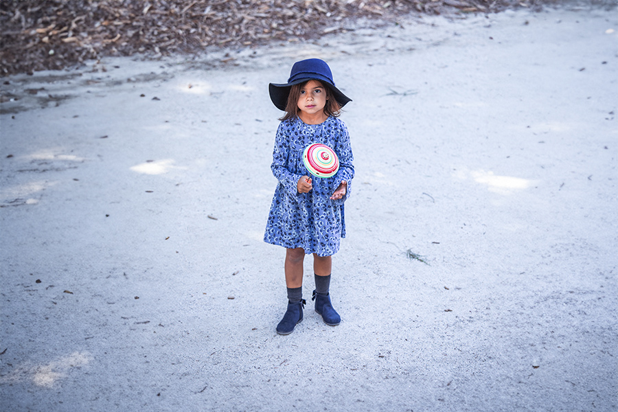 Stivaletti con fiocco velluto e cerniera 