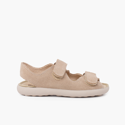 Sandali in crosta di cuoio con fasce frontali aderenti Beige