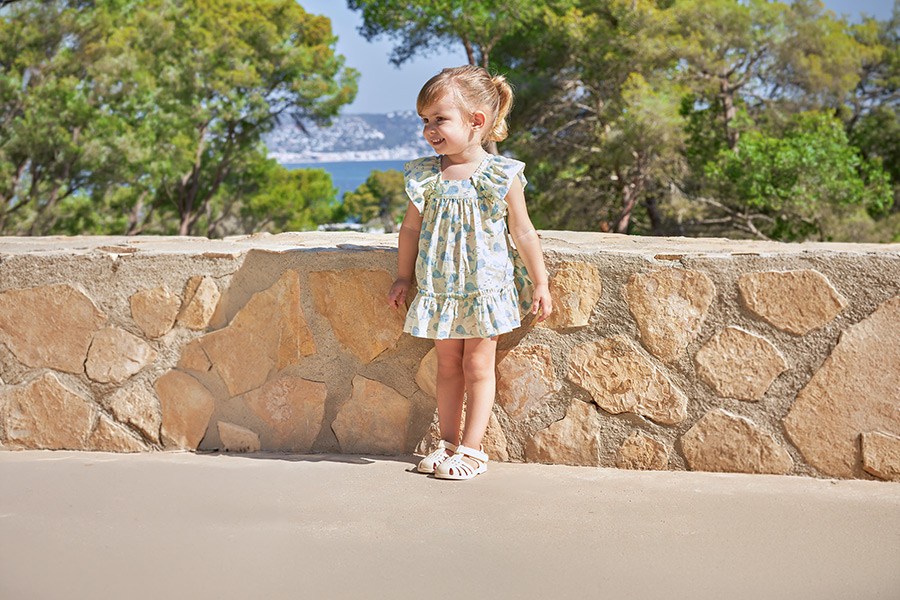 Sandali ragnetti per bambini con colori in polvere