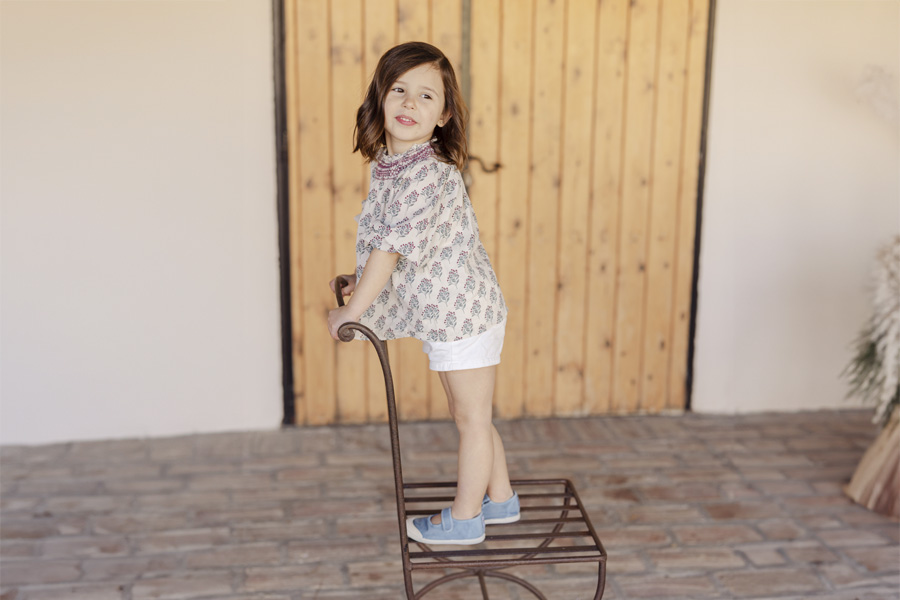 Ballerine con cinturino barefoot in tela lavata