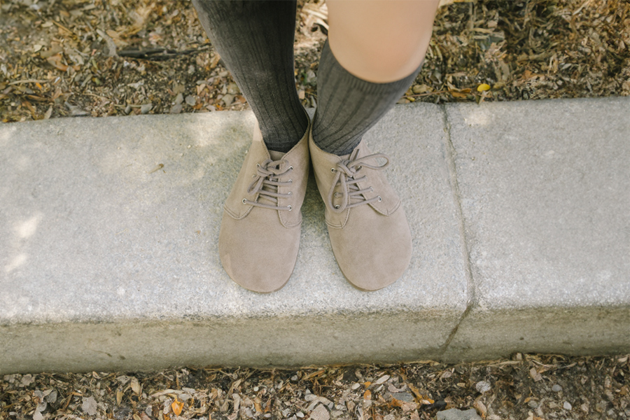 Stivali barefoot pelle scamosciata lacci