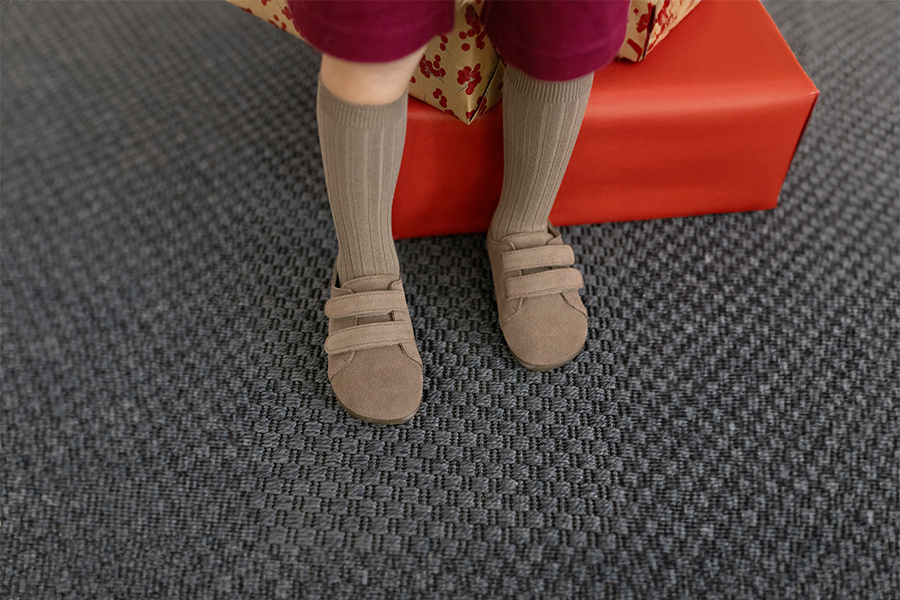 Sneakers barefoot pelle scamosciata doppio strappo