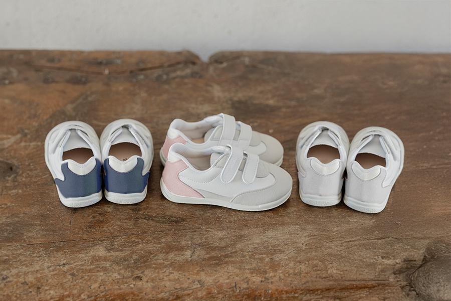 Scarpe sportive minimaliste tallone colorato