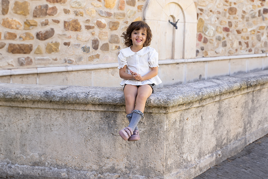 Sneakers barefoot velluto doppio strappo