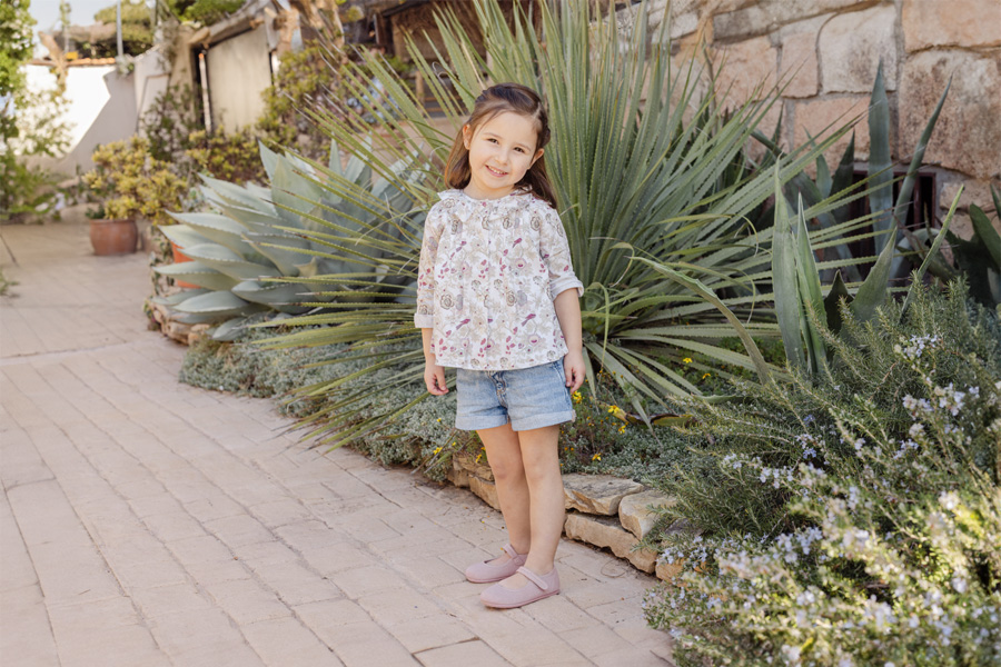 Ballerine con cinturino barefoot lino strappo