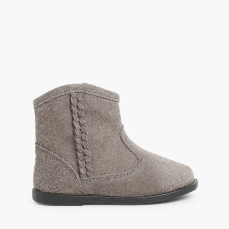 Stivaletti bambina scamosciati treccia laterale