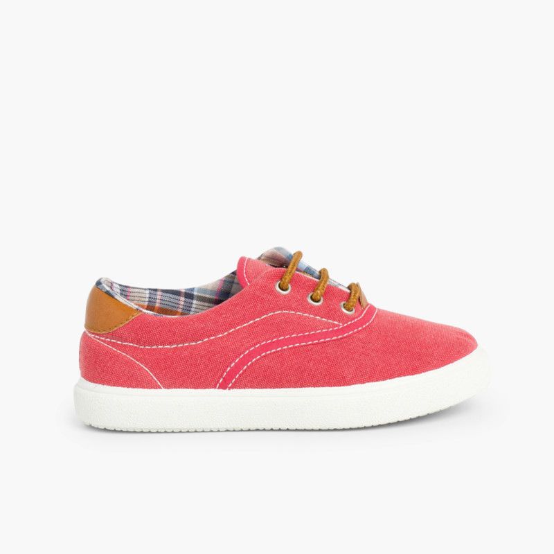 Scarpe contrasto di tela e lacci