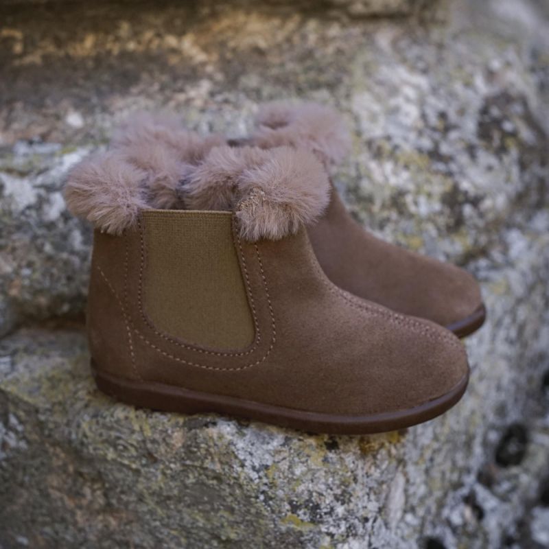 Stivaletti Chelsea da bambina con colletto in pelliccia