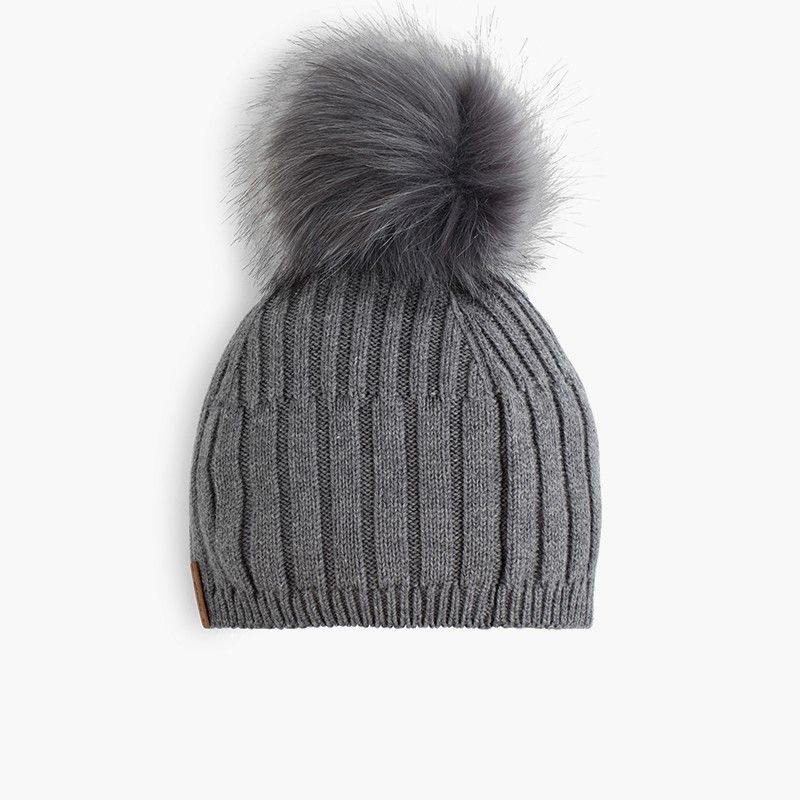 Berretto con pompon pelo 