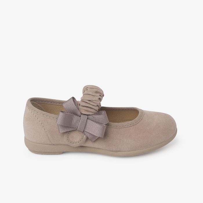 Scarpe con cinturino arruffato e fiocco bambina