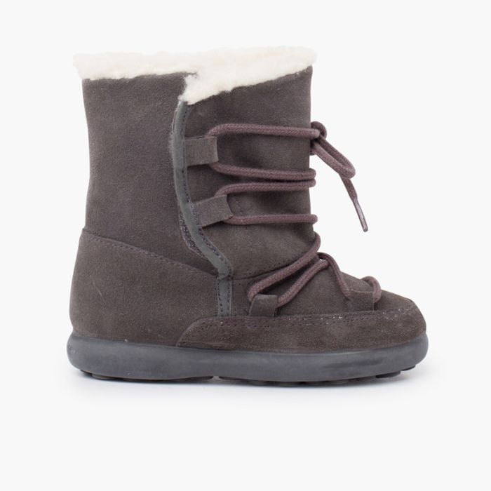 Stivali in shearling con chiusura adesiva