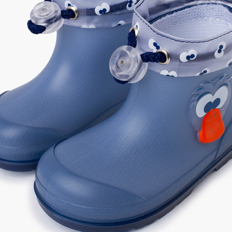 ANATROCCOLO SOTTO LA PIOGGIA